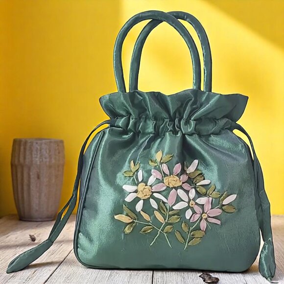 Floral Embroidered Nylon Drawstring Handbag Green Occasion Bag - Picture 4 of 7
